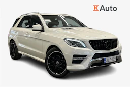 valkoinen Mercedes-Benz ML 2012 kuva 1.