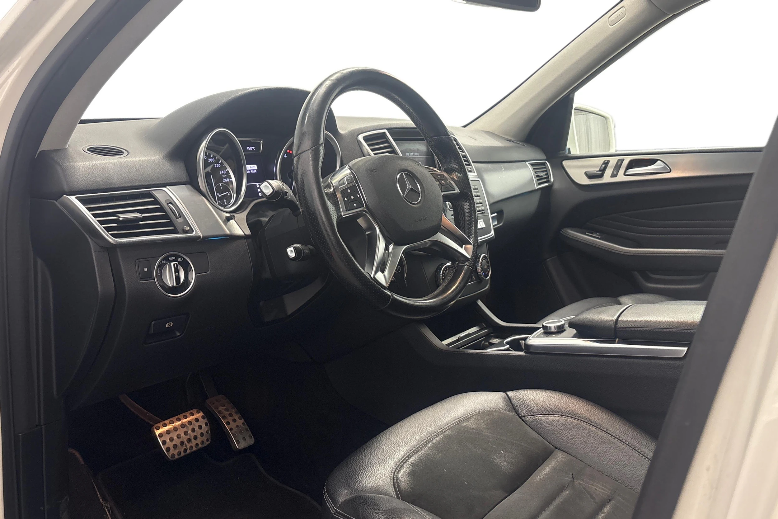 valkoinen Mercedes-Benz ML 2012 kuva 3.