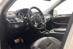 valkoinen Mercedes-Benz ML 2012 kuva 3.