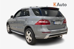 harmaa Mercedes-Benz ML 2012 kuva 2.