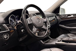 valkoinen Mercedes-Benz ML 2012 kuva 6.