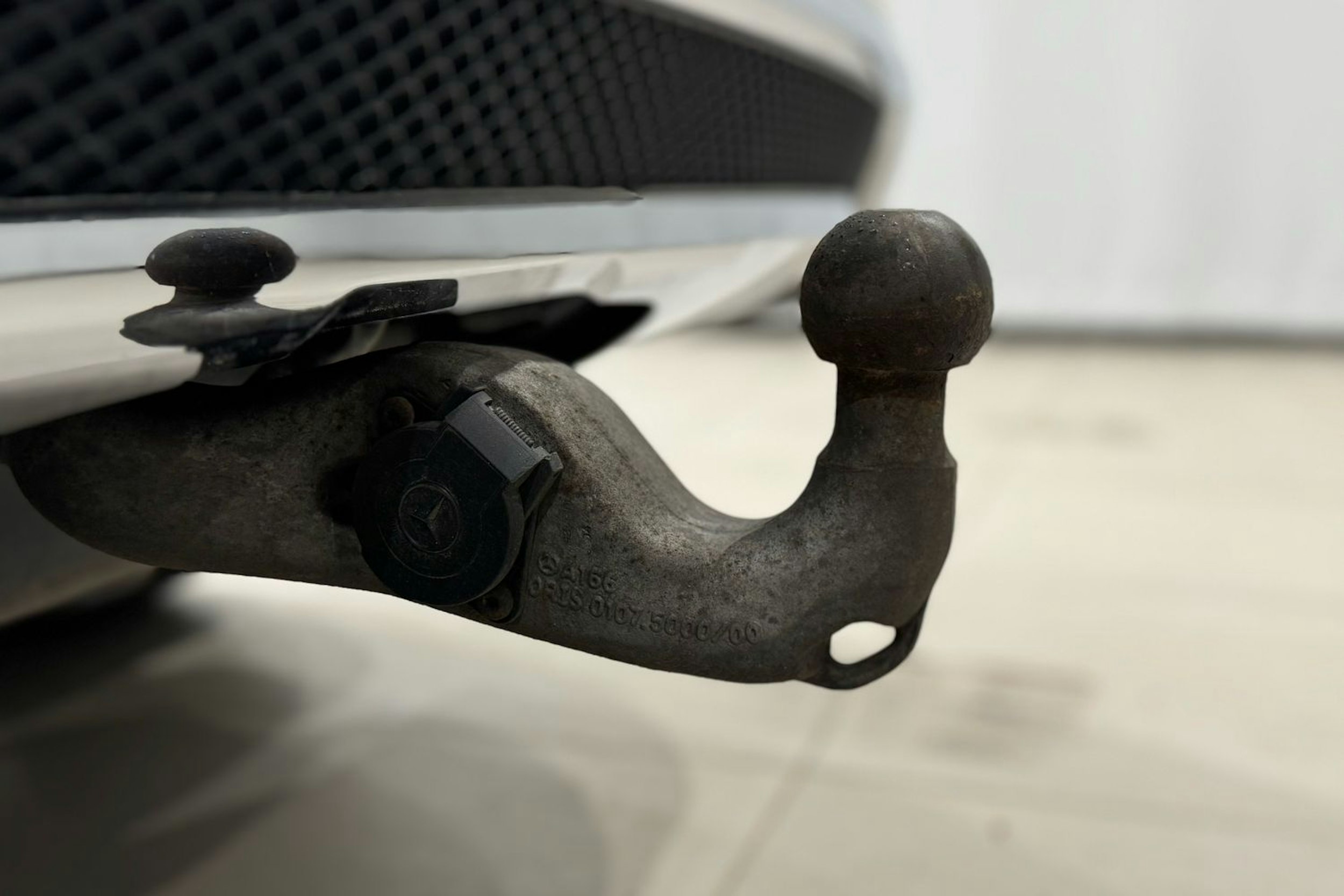 valkoinen Mercedes-Benz ML 2012 kuva 12.