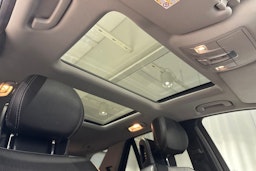 valkoinen Mercedes-Benz ML 2012 kuva 17.