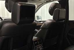 valkoinen Mercedes-Benz ML 2012 kuva 18.