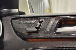 valkoinen Mercedes-Benz ML 2012 kuva 23.