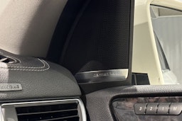 valkoinen Mercedes-Benz ML 2012 kuva 24.