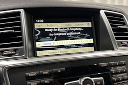 valkoinen Mercedes-Benz ML 2012 kuva 28.