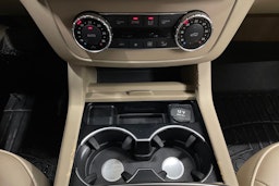 met. Mercedes-Benz ML 2013 kuva 18.