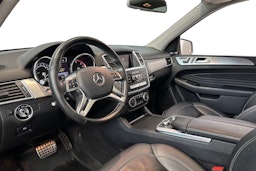harmaa Mercedes-Benz ML 2014 kuva 7.