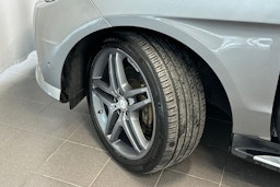 harmaa Mercedes-Benz ML 2014 kuva 13.