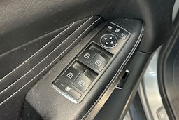 harmaa Mercedes-Benz ML 2014 kuva 17.
