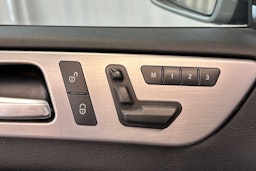 harmaa Mercedes-Benz ML 2014 kuva 18.