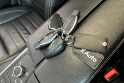 harmaa Mercedes-Benz ML 2014 kuva 27.