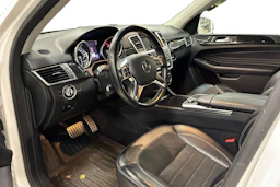 valkoinen Mercedes-Benz ML 2014 kuva 3.