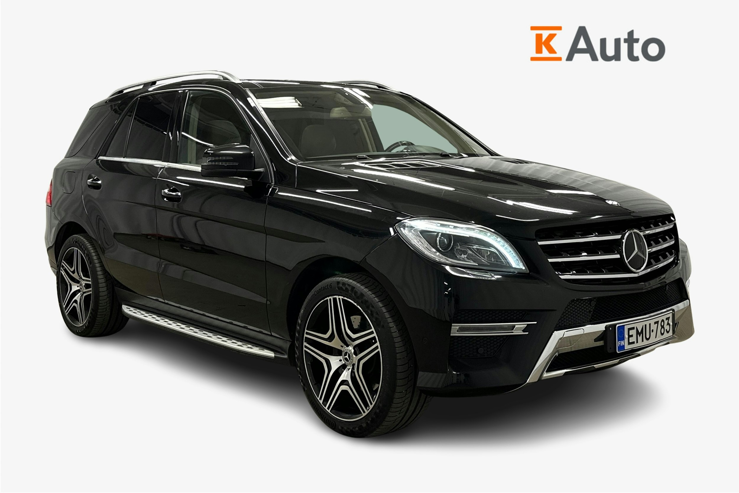 musta Mercedes-Benz ML 2014 kuva 1.