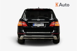 musta Mercedes-Benz ML 2014 kuva 3.