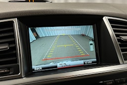 musta Mercedes-Benz ML 2014 kuva 33.