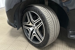 musta Mercedes-Benz ML 2014 kuva 38.