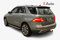 met. harmaa Mercedes-Benz ML 2014 kuva 2.