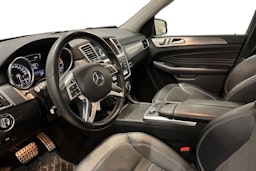 met. harmaa Mercedes-Benz ML 2014 kuva 3.