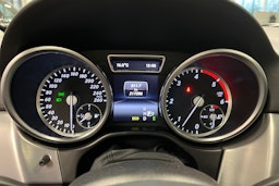 met. harmaa Mercedes-Benz ML 2014 kuva 16.