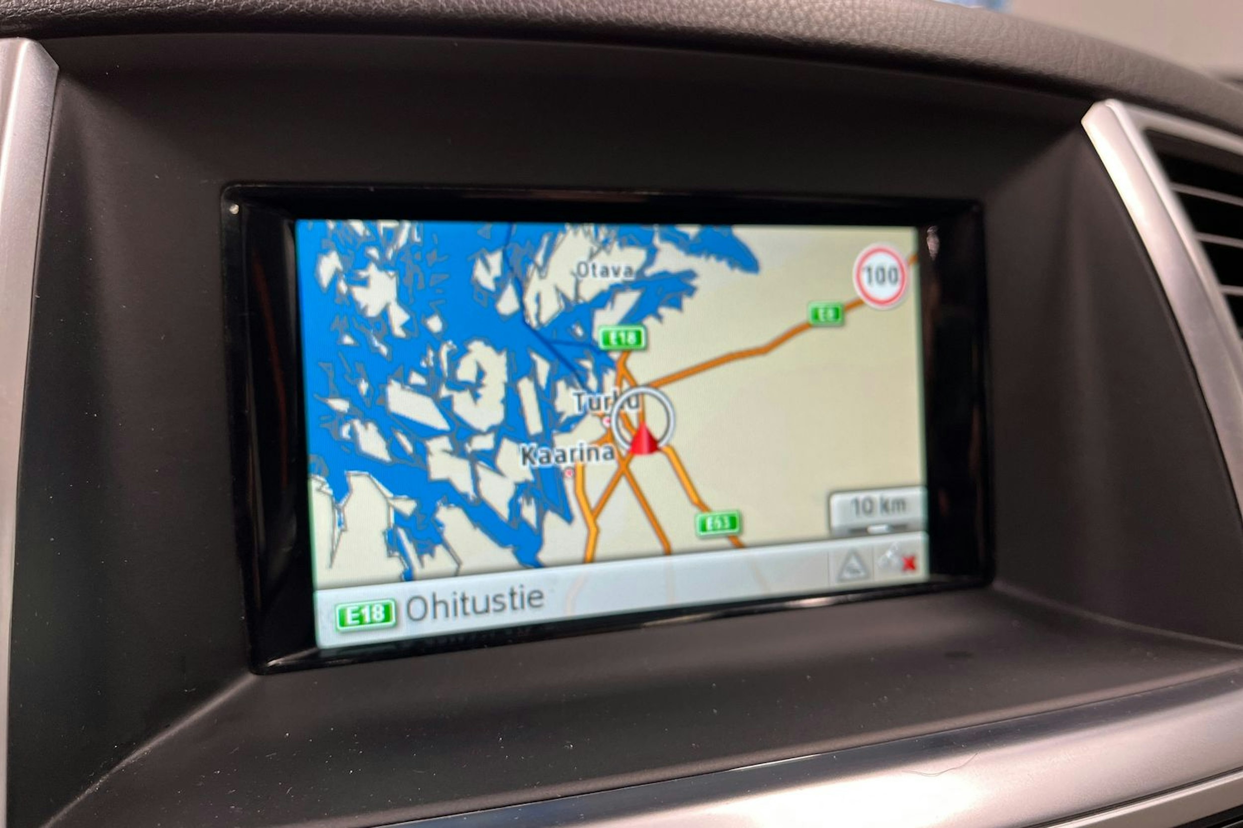 met. harmaa Mercedes-Benz ML 2014 kuva 19.