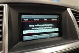 met. harmaa Mercedes-Benz ML 2014 kuva 20.