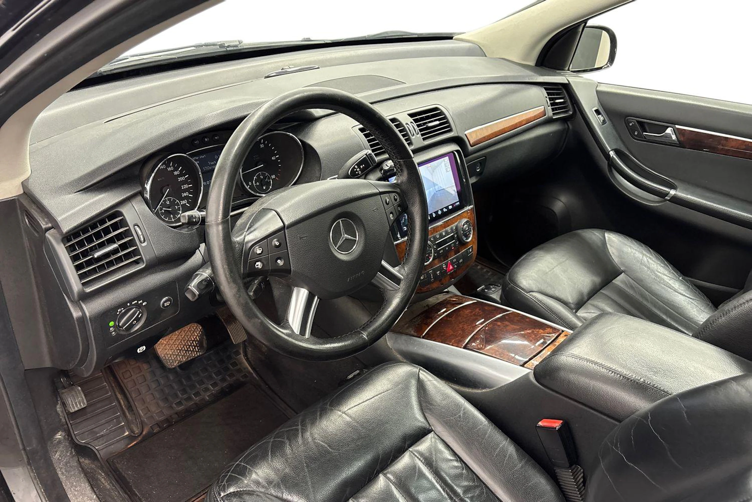 Musta Mercedes-Benz R 2006 kuva 6.