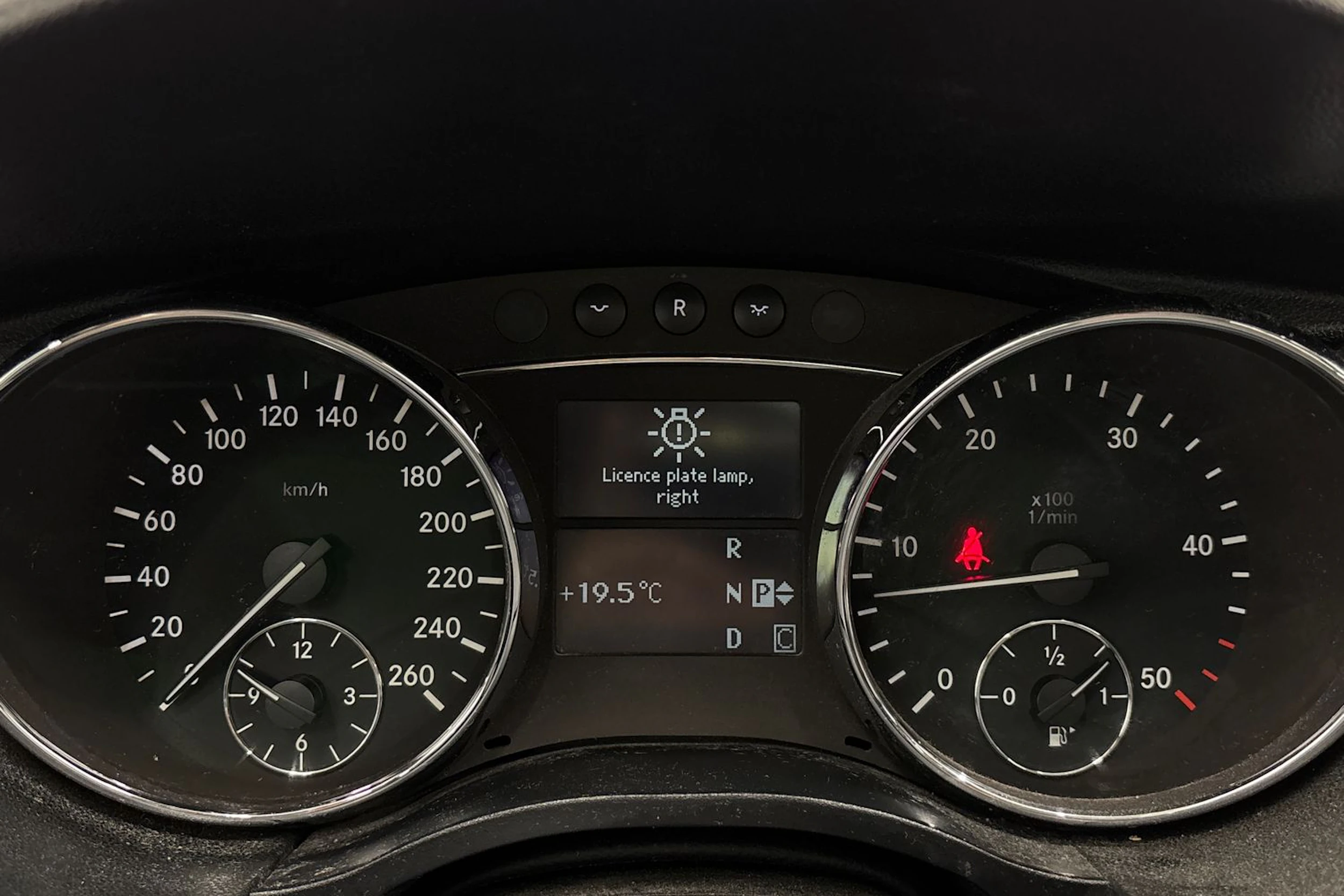 Musta Mercedes-Benz R 2006 kuva 22.