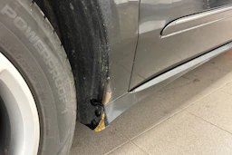 Musta Mercedes-Benz R 2006 kuva 36.