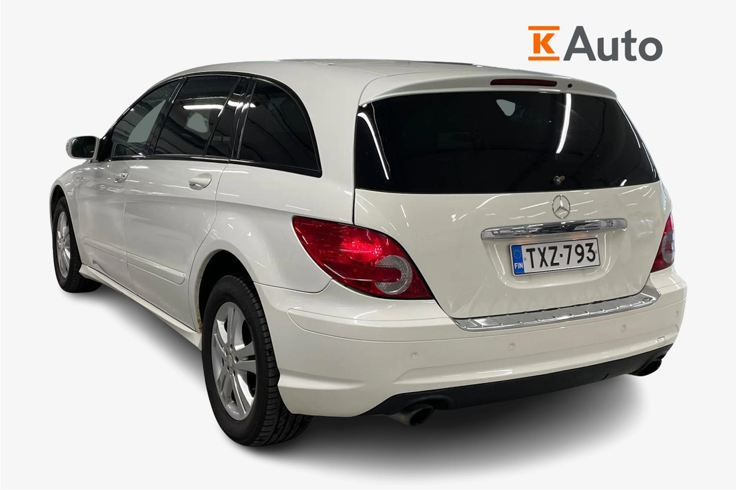 Valkoinen Mercedes-Benz R 2008 kuva 2.