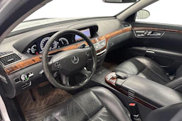 hopea Mercedes-Benz S 2007 kuva 6.