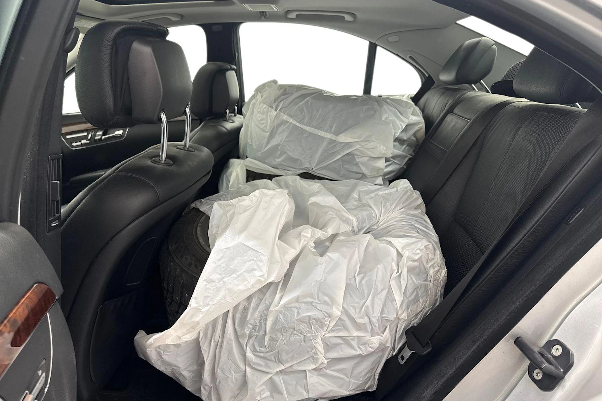 hopea Mercedes-Benz S 2007 kuva 8.