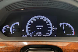 musta Mercedes-Benz S 2009 kuva 31.