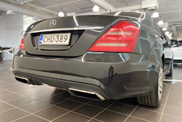 musta Mercedes-Benz S 2009 kuva 44.