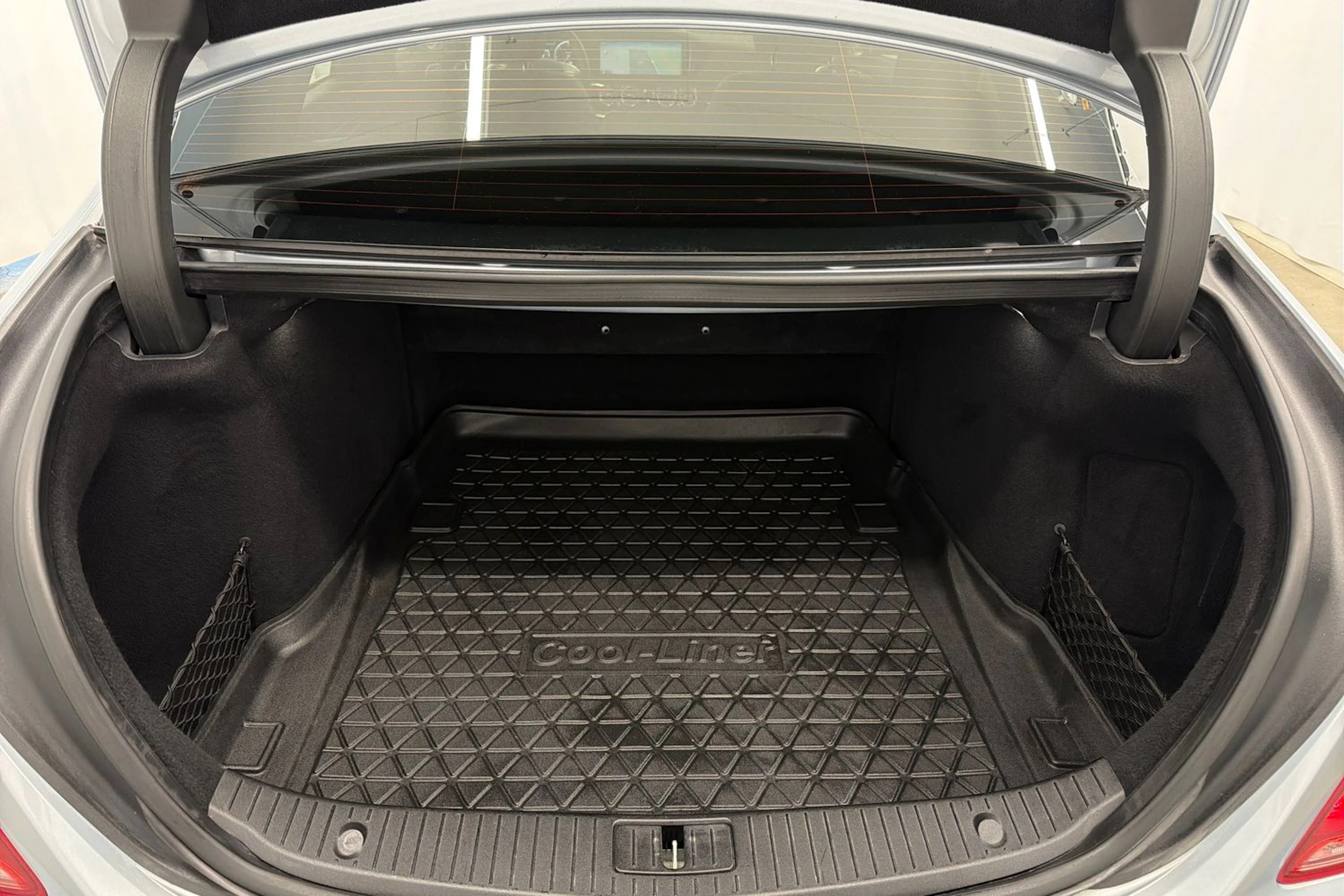 Harmaa Mercedes-Benz S 2013 kuva 10.