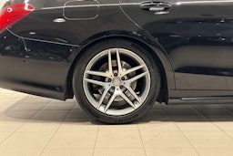 Musta Mercedes-Benz S 2014 kuva 13.