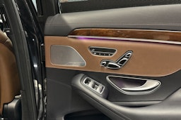Musta Mercedes-Benz S 2014 kuva 19.