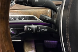 Musta Mercedes-Benz S 2014 kuva 25.