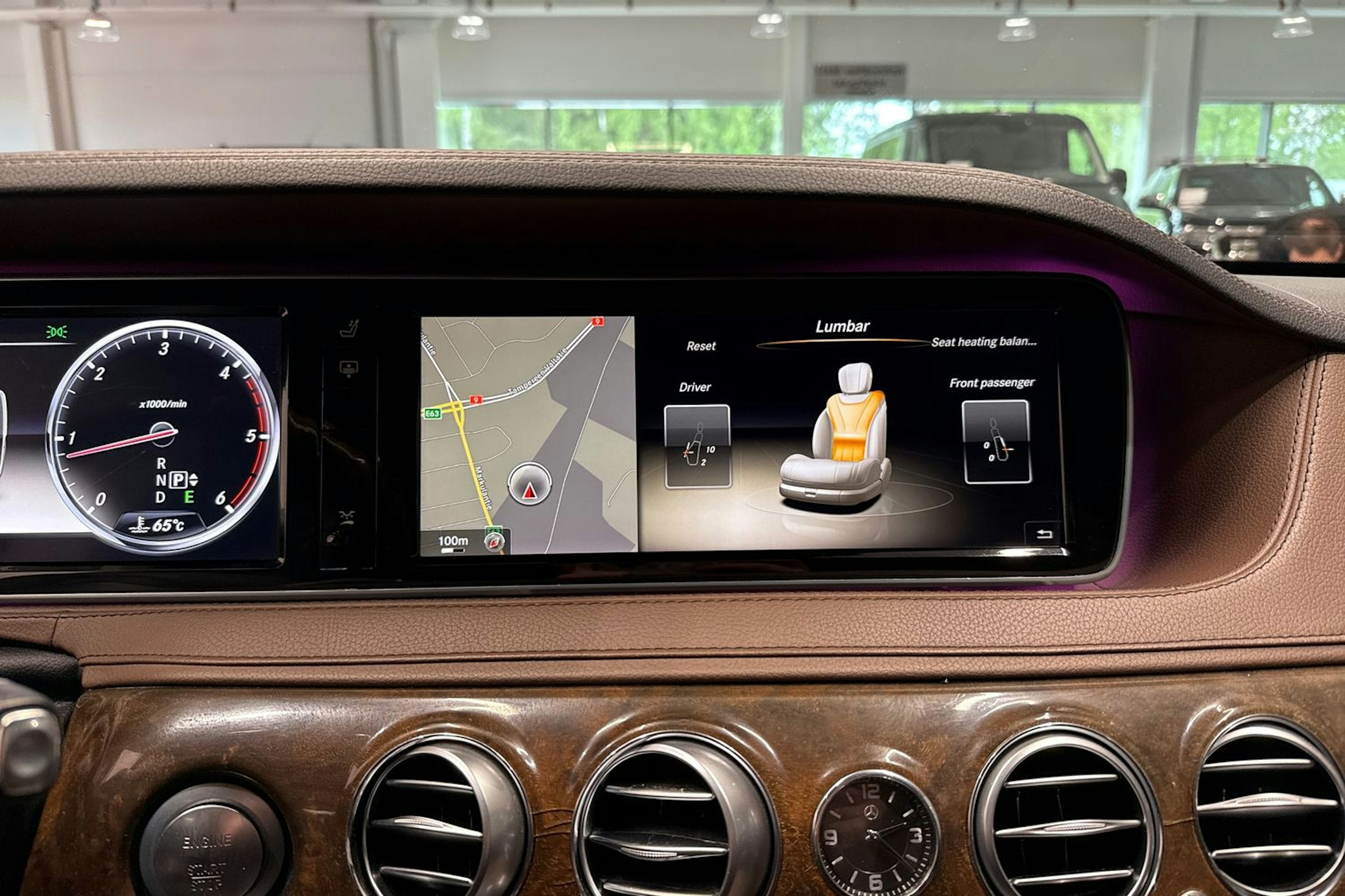 Musta Mercedes-Benz S 2014 kuva 27.