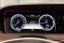 Musta Mercedes-Benz S 2014 kuva 30.