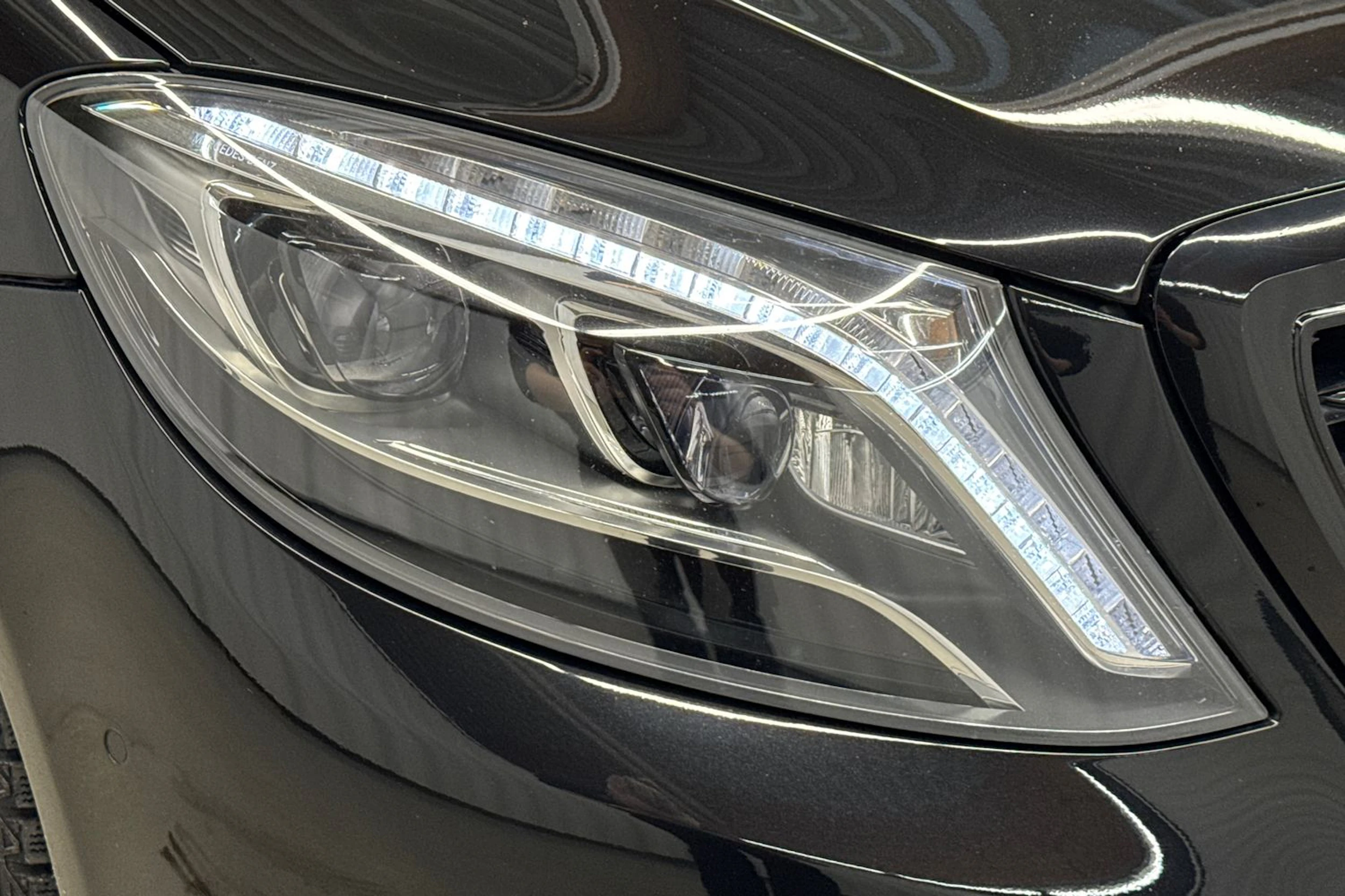 musta Mercedes-Benz S 2016 kuva 38.