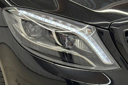 musta Mercedes-Benz S 2016 kuva 38.