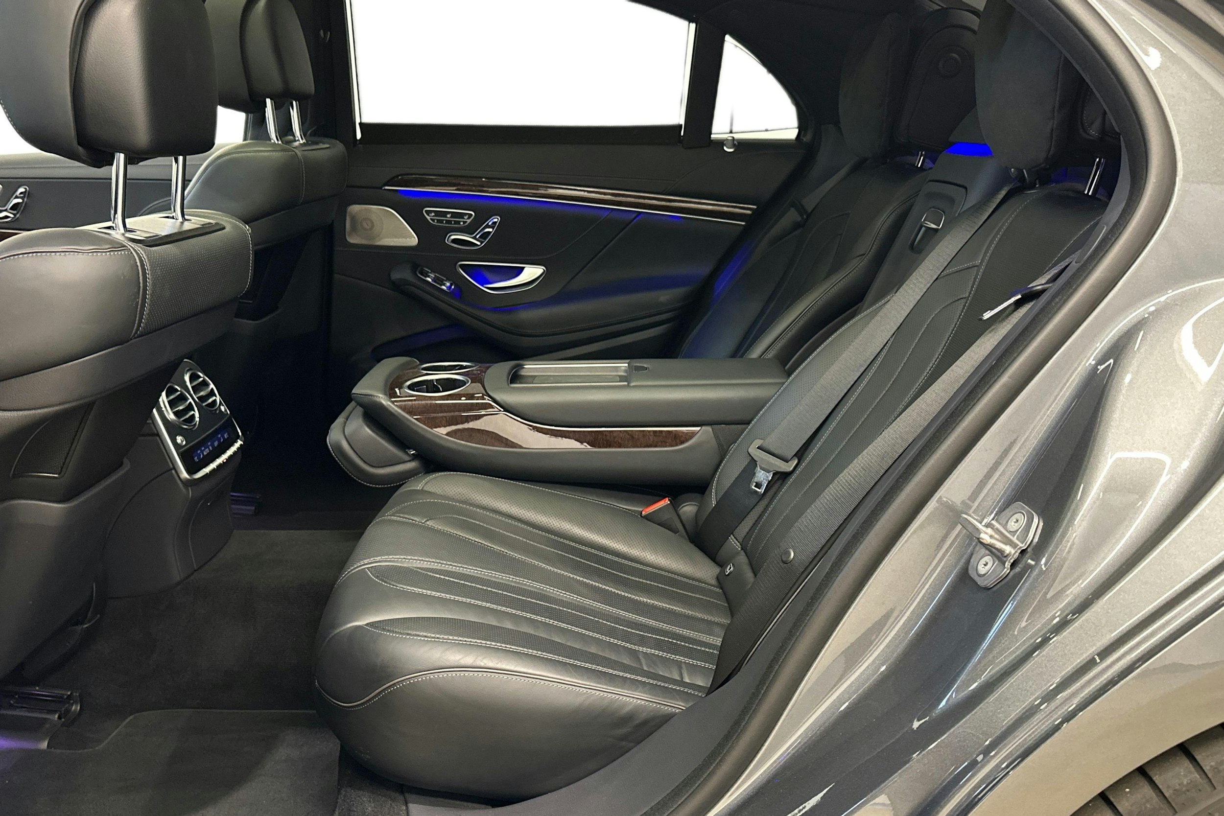 met. harmaa Mercedes-Benz S 2019 kuva 10.