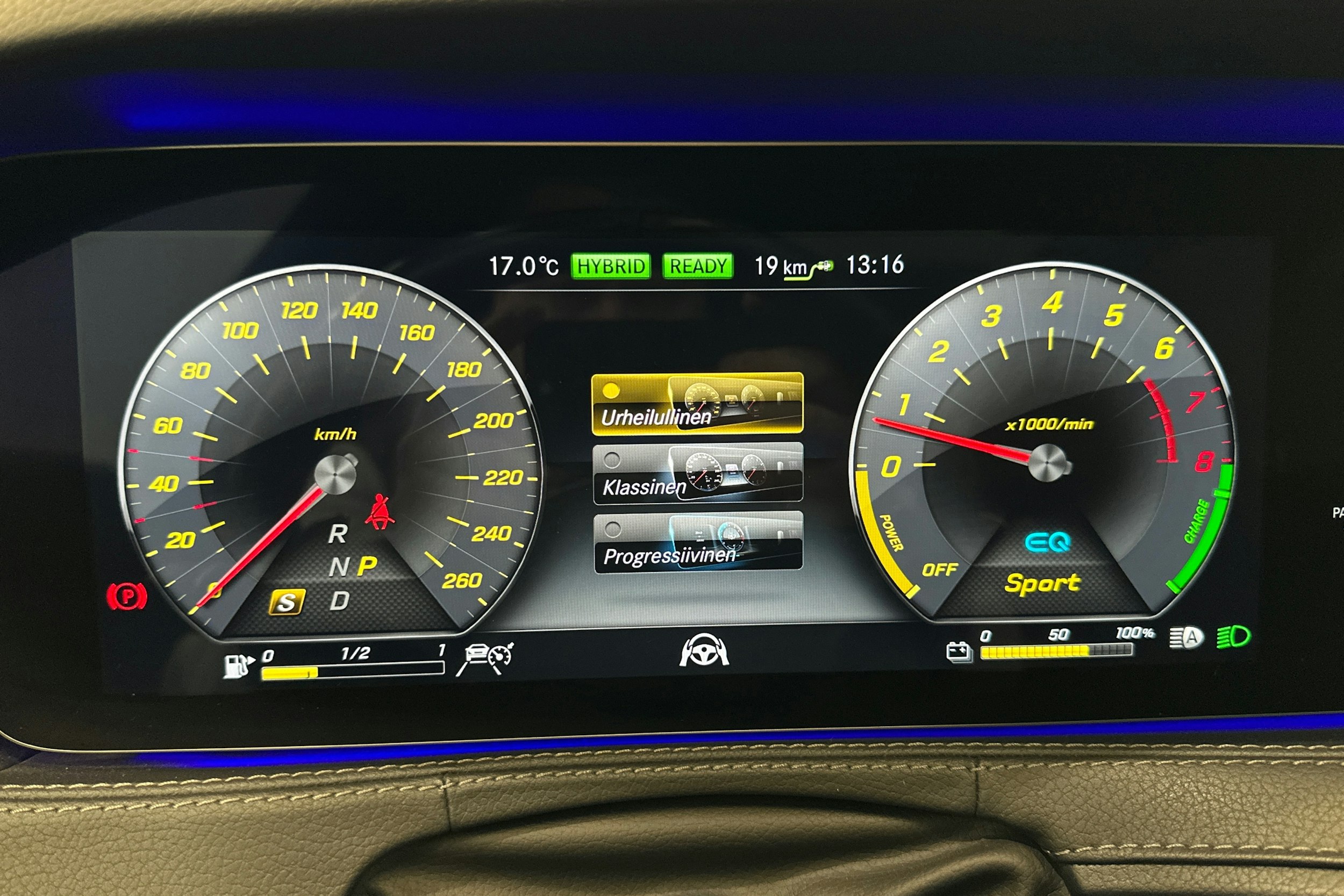 met. harmaa Mercedes-Benz S 2019 kuva 22.