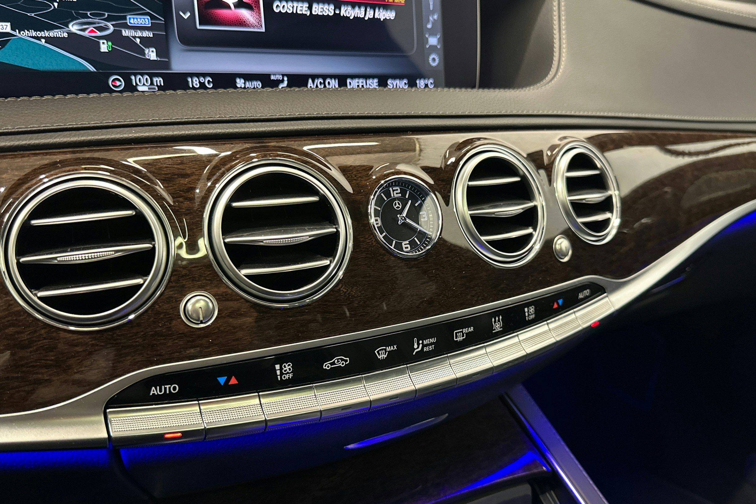 met. harmaa Mercedes-Benz S 2019 kuva 29.