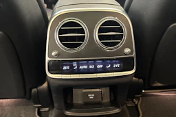 Musta Mercedes-Benz S 2019 kuva 27.