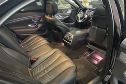 Musta Mercedes-Benz S 2019 kuva 32.
