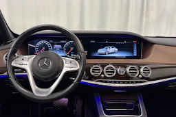 musta Mercedes-Benz S 2019 kuva 12.