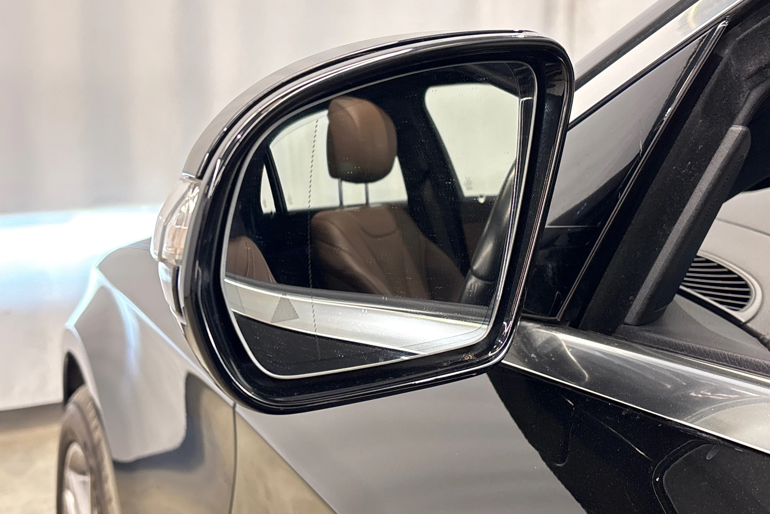 musta Mercedes-Benz S 2019 kuva 33.